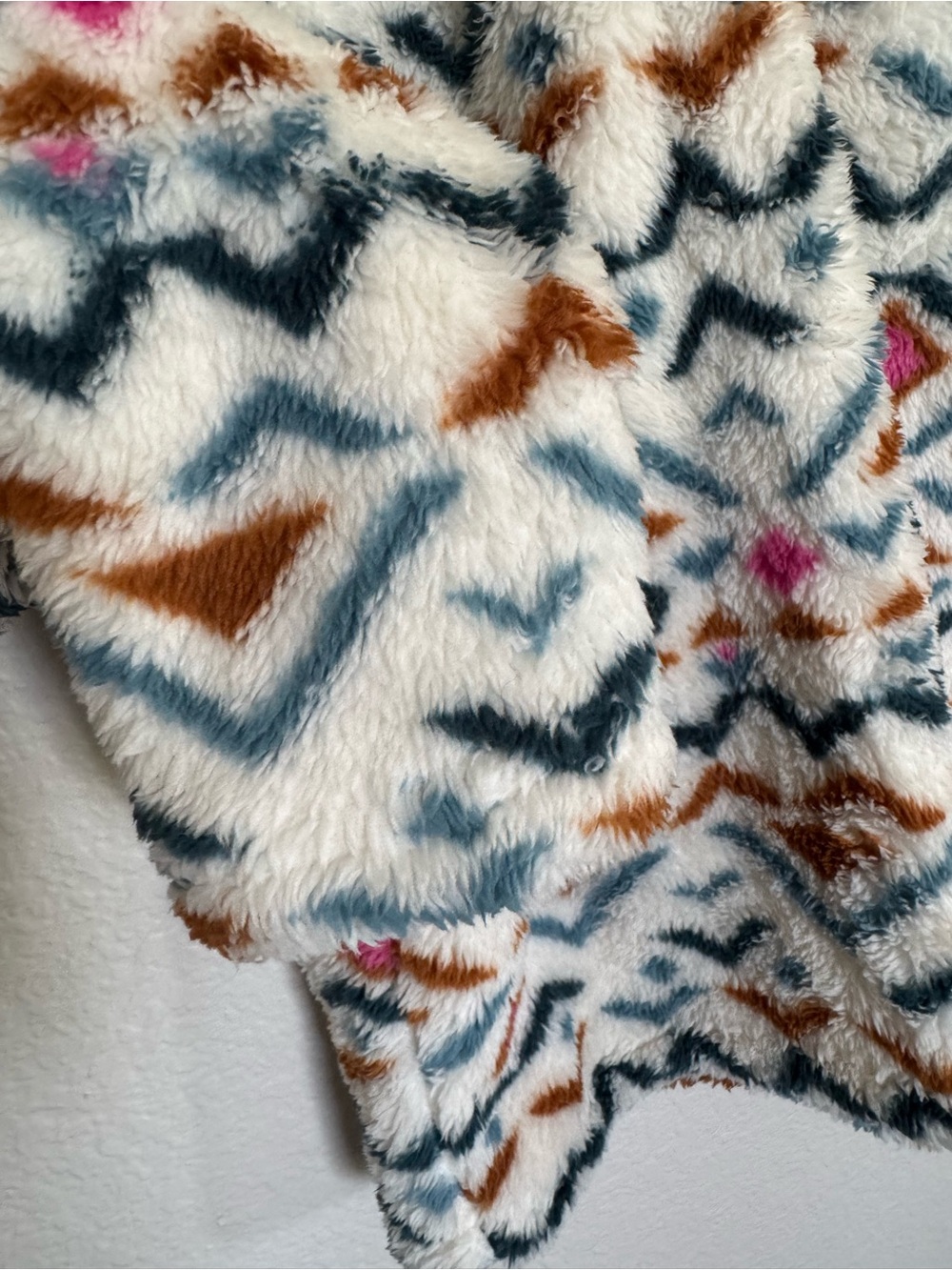 Eddie Bauer Boho Tribal Print Fleece Pullover Top S - Picture 3 of 4